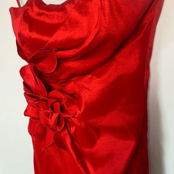 CACHE Red Strapless Ruched Pleated Flower Appliqué Detail Cocktail Mini Dress - Picture 4 of 12